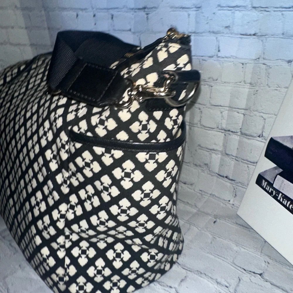 Kate Spade Adaira Diaper Bag or Tote with Pink Stripe EUC